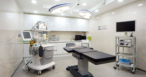 ジェイジュン整形外科 - 写真 8