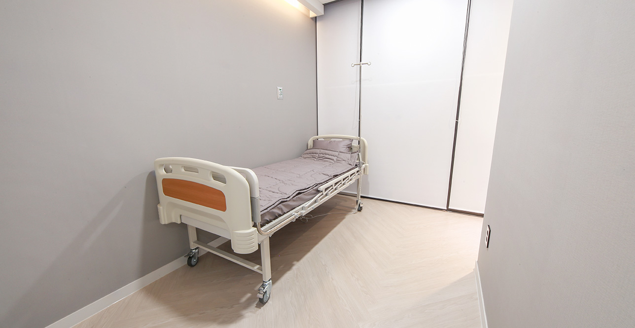 ウィバース整形外科 - 写真 16