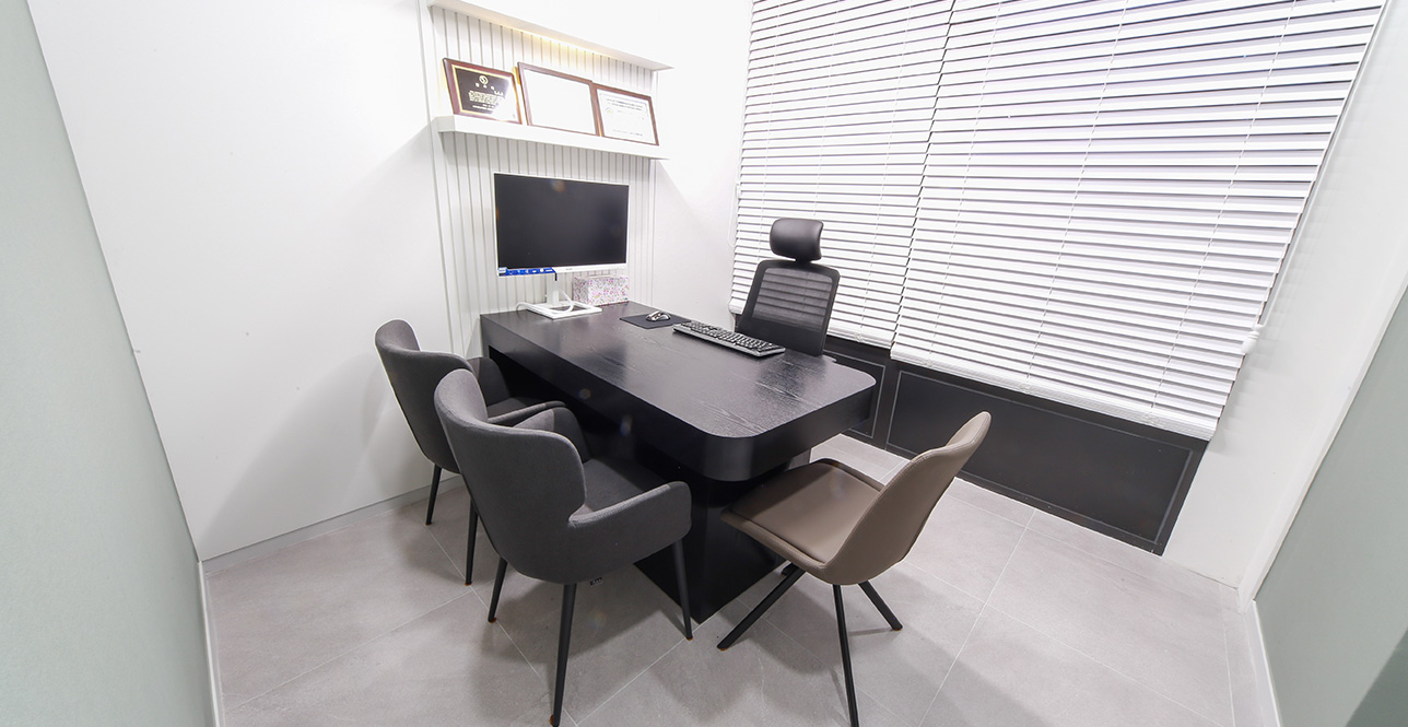 ウィバース整形外科 - 写真 8